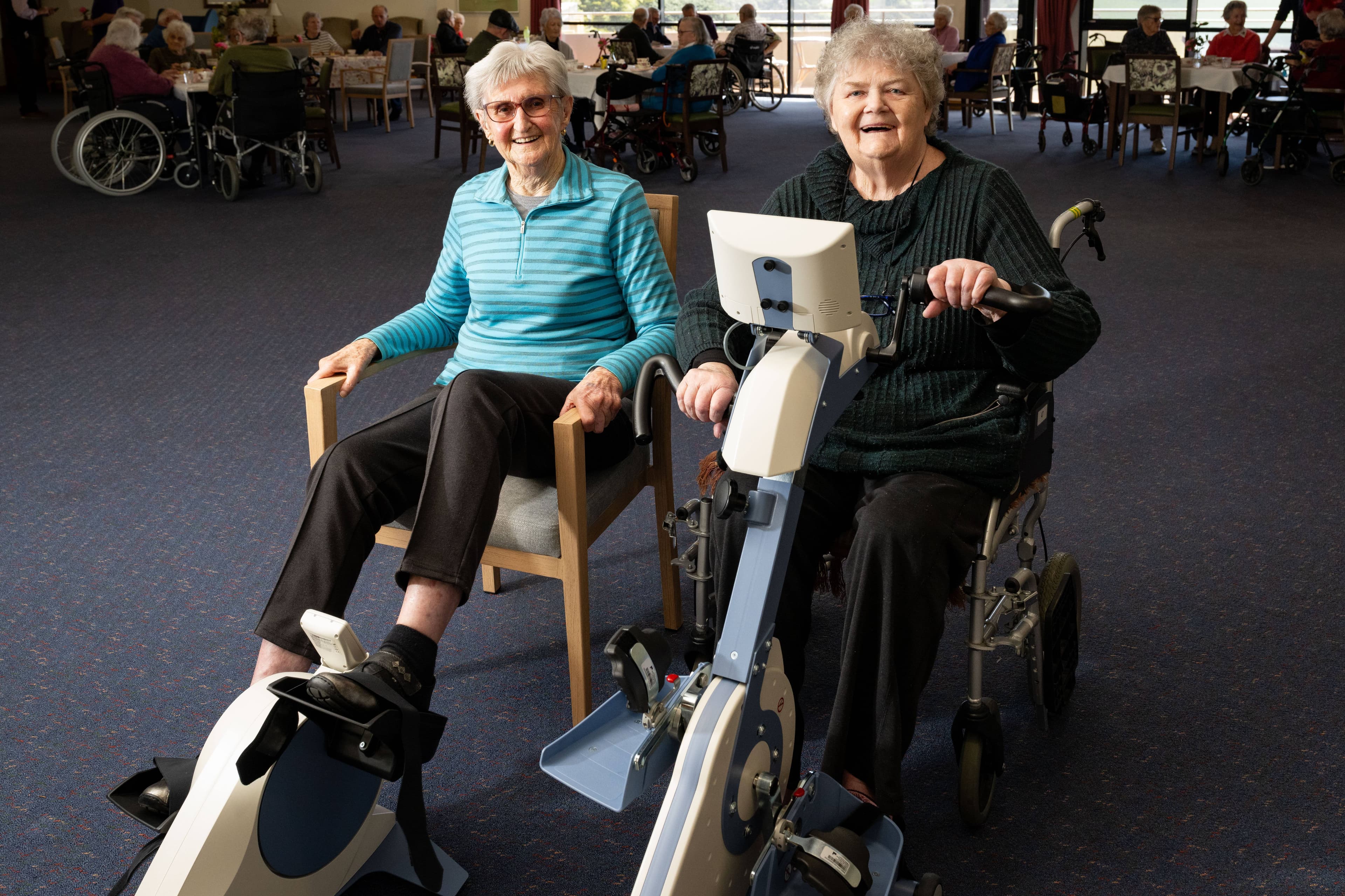 Pat Towns and Alison Ison at Umina Park. 'Worlds' is the biggest global indoor seniors' sporting event. Around 6,500 cyclists across 12 countries will take part in the competition, which runs throughout October. Picture by Katri Strooband
