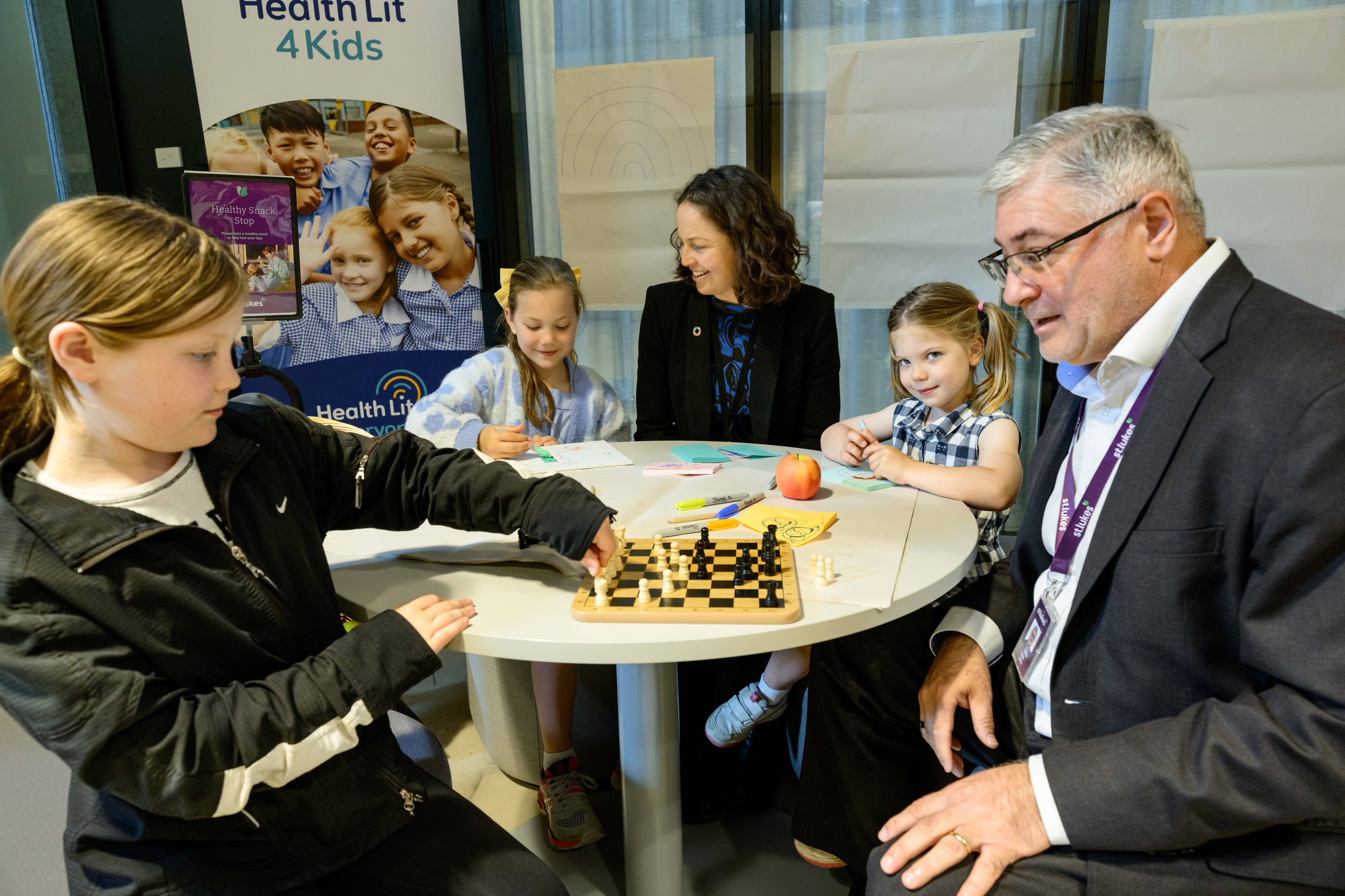 St Lukes joined forces with Australia’s foremost researcher in children’s health literacy, Dr Rosie Nash, to fund the rollout of HealthLit4Kids in a further 10 Tasmanian schools. In this picture are Amelia French, 11, Ella French, 9, Dr Rosie Nash, Founder & CEO, HealthLit4Everyone, Lucy French, 5 and Paul Lupo, CEO, St Lukes.
