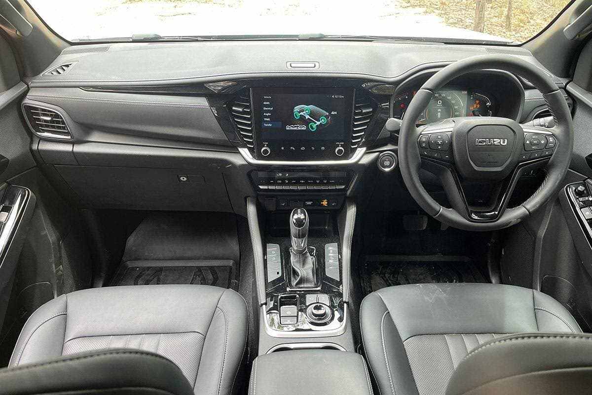 2026 Isuzu MU-X 2.2L LS-T (Image: Marcus Craft)